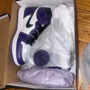 Brand new never worn jordan ones